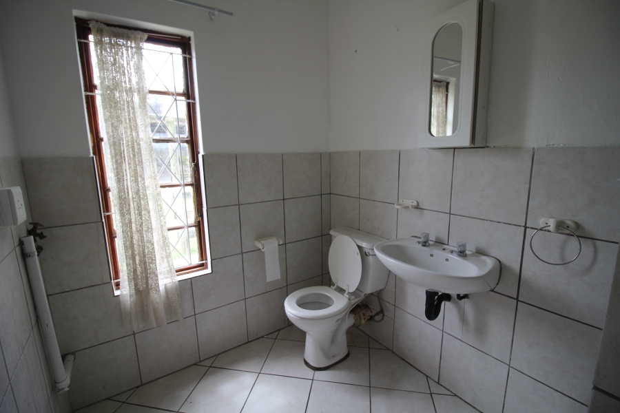 2 Bedroom Property for Sale in Cambridge West Eastern Cape